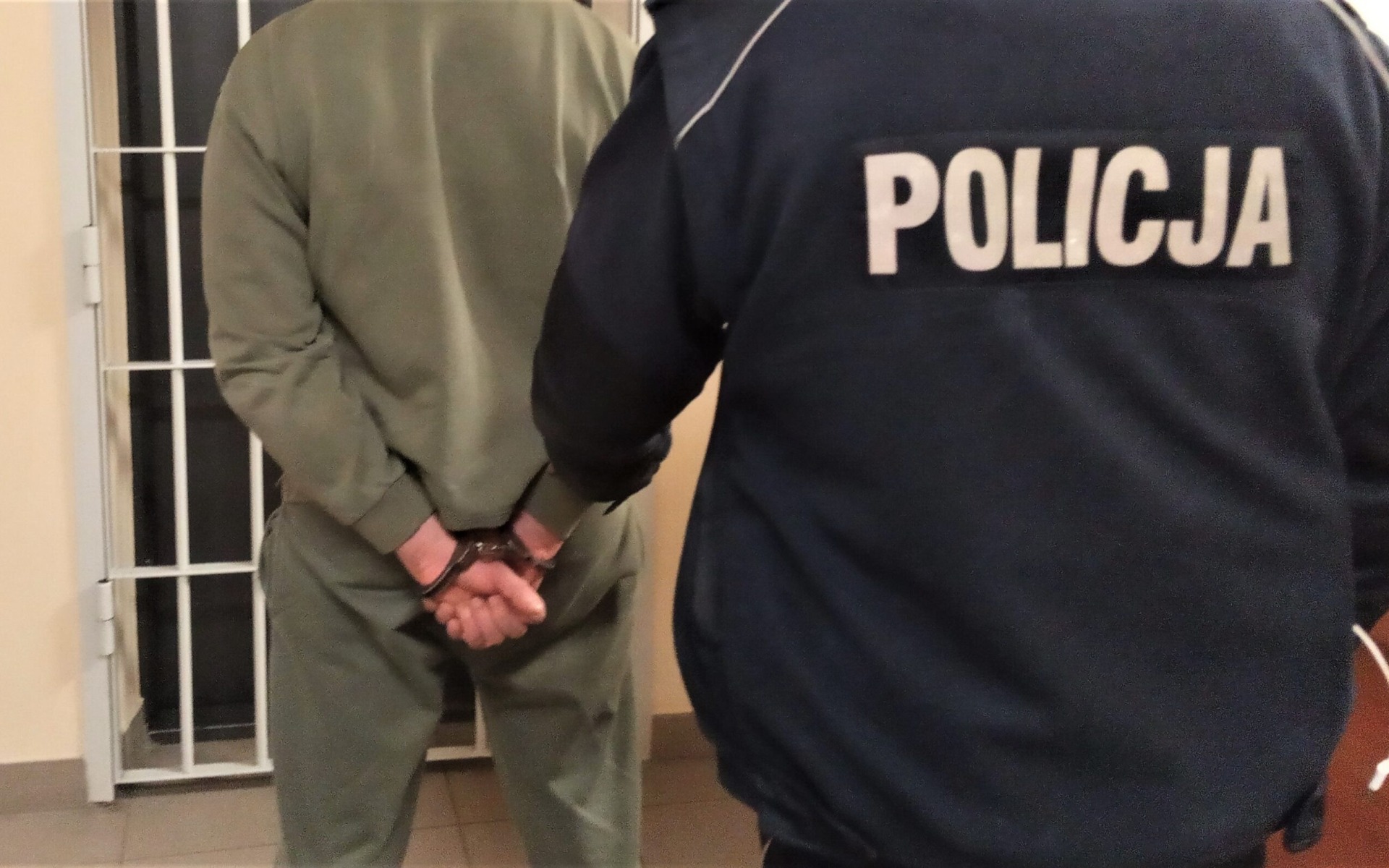 Zatrzymanie 32-letniego obywatela Rumunii podejrzanego o znęcanie i groźby wobec partnerki w Oświęcimiu