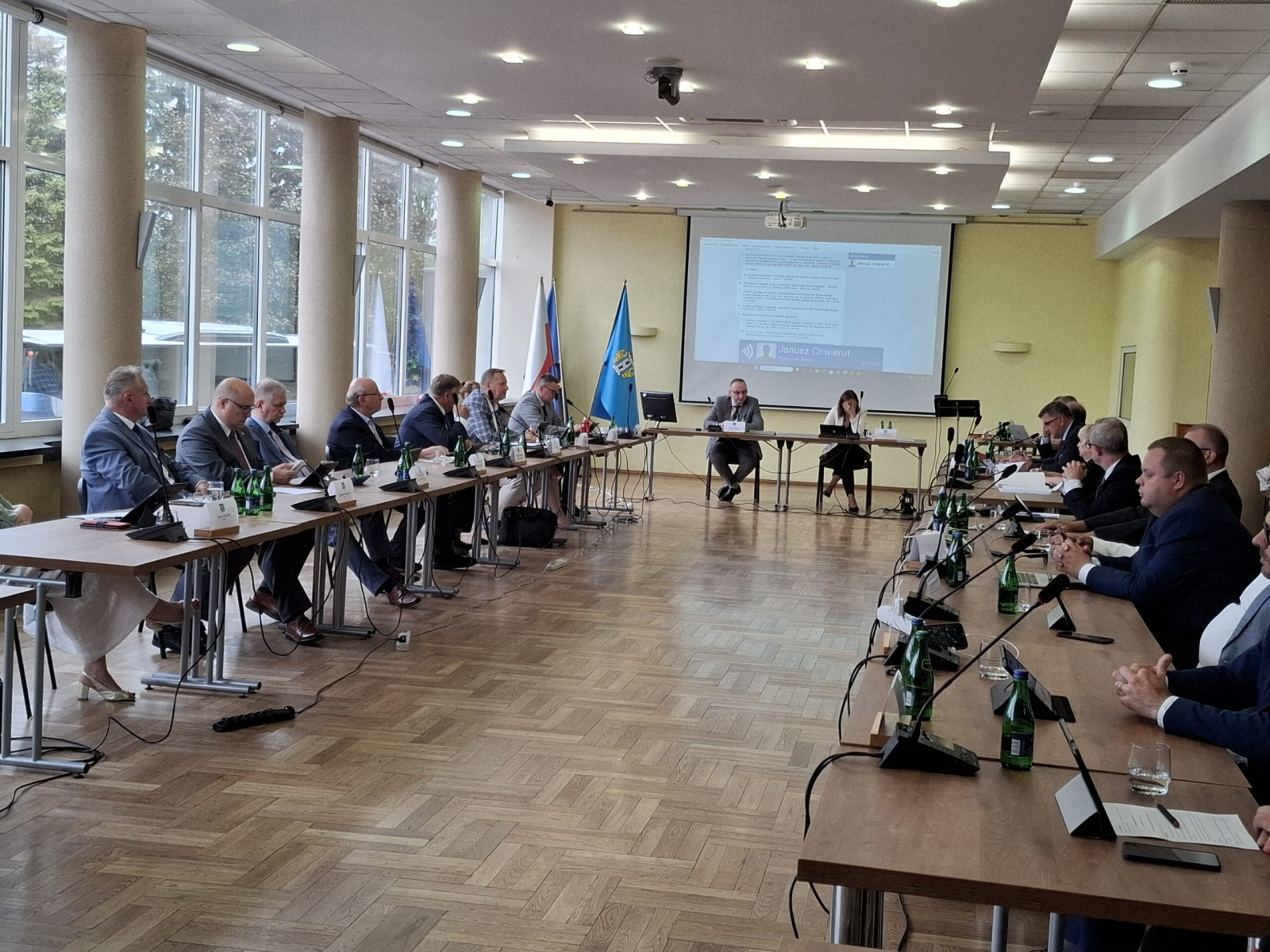 Rok pełen sukcesów? Radni ocenili Chwieruta. Znamy wyniki i liczby!