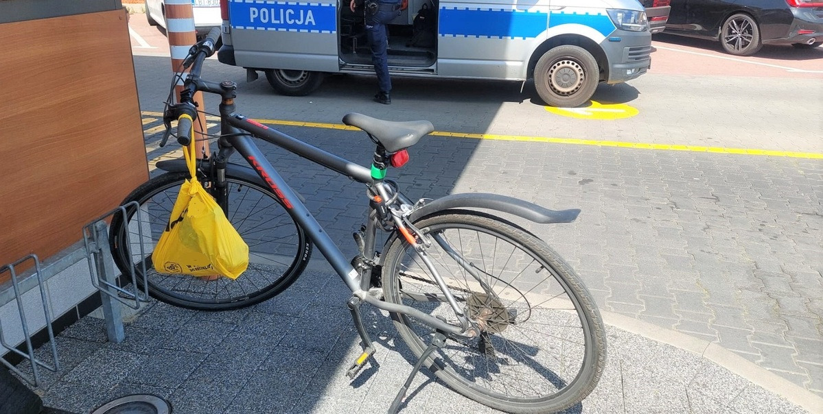 Oświęcim: Dzielnicowy po służbie zatrzymał 17-latka przyłapanego na kradzieży piwa