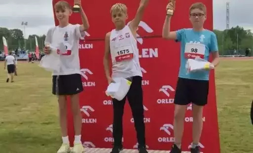 Skoczkowie Tempa ponownie na podium