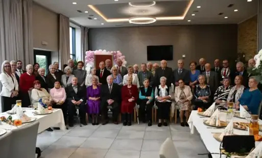 Sześć dekad miłości: Uroczystość małżeństw z 60- i 65-letnim stażem