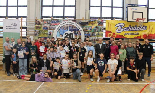 Magiczny Sport, Rodzinna Energia: IV Mikołajkowy Turniej Rodzinny za Nami!