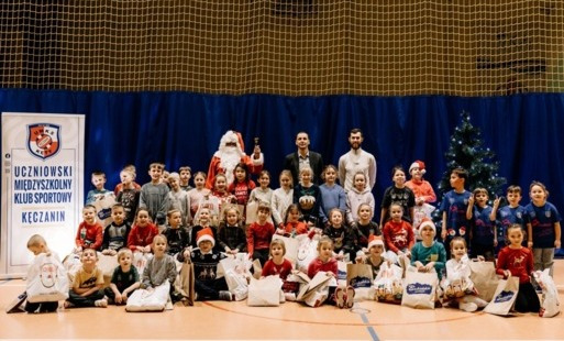 Mikołajki z UMKS-em Kęczanin