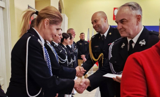 Medal Komisji Edukacji Narodowej dla druhny Ewy Jonkisz z OSP Malec