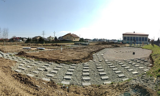 Zielona rewolucja w gminie nabiera kształtów: Prace na placach budowy idą pełną parą!