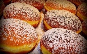 Tłusty czwartek na kęcki Rynku