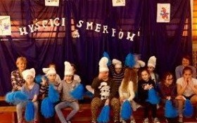 „Wyścigi Smerfów”- druga edycja zawodów sportowych dla klas 2-3 w ZSP nr 3 w Kętach