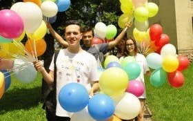 Poczuj się jak dziecko i zgłoś się jutro po balonik!