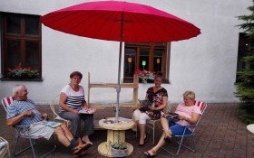 Biblioteka zaprasza do Letniej Czytelni