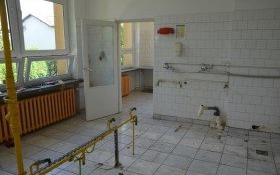 Trwają wakacyjne remonty w gminnych placówkach oświatowych