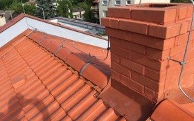 Zniknął eternit i przecieki. Nowy dach jak malowany!