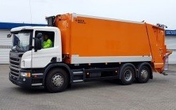 Nowy nabytek w Spółce "Komax". Nowoczesna śmieciarka rozpocznie pracę już jutro