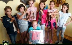 Małe dziewczynki z wielkimi serduszkami! Brawa za to co zrobiły!