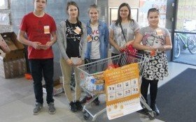 Uczniowie z Nowej Wsi będą zbierać żywność. Zachęcamy do akcji!