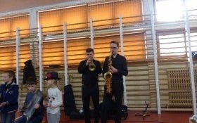 MUZYCZNY ŚWIAT DIXIELANDU, czyli wspaniała podróż po melodiach dla uczniów ZSP 3 Kęty