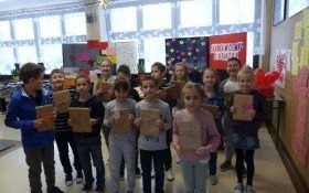 Luty z serduszkiem czyli Walentynkowa Poczta i Randka w Ciemno z Książką w ZSP 3