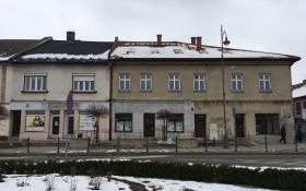 Miliony złotych na kęckie inwestycje. Kamienica zyska dawny blask