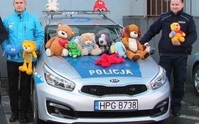 Akcja Teddy Bear Toss - maskotki od Unii Oświęcim trafią do pokrzywdzonych dzieci
