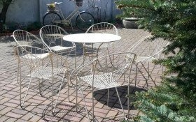 Zapraszamy do ogrodu w kęckiej bibliotece