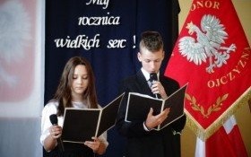 Akademia z okazji Święta Konstytucji 3 Maja w szkole w Bielanach