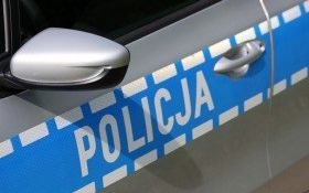 Kolizja drogowa na kęckim Rynku