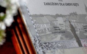 Tytuł "Zasłużony dla Gminy Kęty" dla Pana Jana Kantego Christa i Towarzystwa Miłośników Kęt