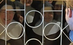 Z klaryskami na rowerach do La Salette