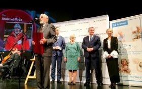 Honorowe wyróżnienie w Małopolskim Plebiscycie "POZA STEREOTYPEM - Senior Roku 2017" dla Pana Andrzeja Mroza!