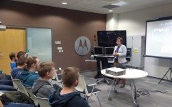 Wizyta informatyków i elektroników z kęckiego ”Kopernika” w Centrum Badawczym Motorola Solution