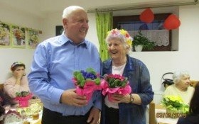 Dzień Kobiet w Klubie Seniora "Pod Złotym Dębem" w Witkowicach