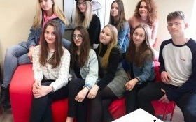 Pomaganie jest dziecinnie proste. Sprawdź jak to zrobić!