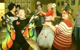 Integracyjne Walentynki i zabawa karnawałowa Grupy Każdy Może Być Artystą