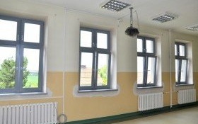 Nowe okna w szkole w Witkowicach. Będzie cieplej i przyjemniej