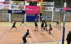 Komplet zwycięstw Kęczanina