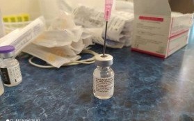 Od najbliższego piątku zapisy na szczepienia przeciwko COVID-19 dla osób powyżej 70. roku życia