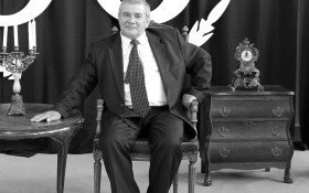 Dyrekcja, nauczyciele i uczniowie w żałobie...