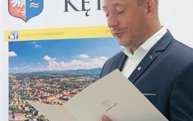 Dyrektorzy placówek oświatowych zostają na kolejną kadencję