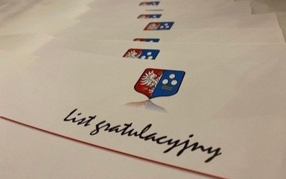 Uroczyste obchody Dnia Edukacji Narodowej. Gmina doceniła pracę pedagogów oraz ich wkład w rozwój dzieci i młodzieży