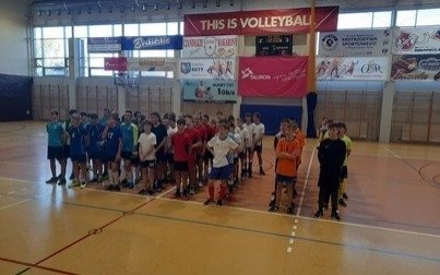 MISTRZOSTWA GMINY KĘTY W HALOWEJ MINI PIŁCE NOŻNEJ SZKÓŁ PODSTAWOWYCH