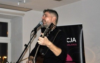 Czwartkowy wieczór z gitarą, czyli recital Łukasza Jemioły