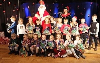 Spotkanie ze ŚWIĘTYM MIKOŁAJEM w Domu Kultury w Kętach