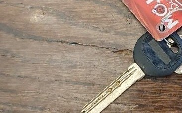 Znaleziono klucze na kęckim Rynku. Do odbioru na Dzienniku Podawczym w Urzędzie Gminy Kęty