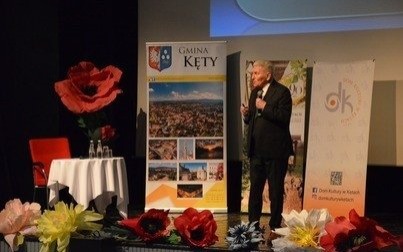 Wykład profesora Artura Sojki w ramach obchodów jubileuszowych 90-lecia Koła Pszczelarzy w Kętach