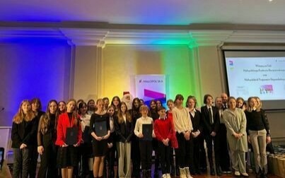 Młode artystki z kęckiej Jedynki - Gala Finałowa Małopolskiego Konkursu Recytatorskiego „Spotkanie ze słowem pięknym i prawdziwym”