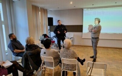 Spotkanie dotyczące oszustw oraz wyłudzeń telefonicznych i internetowych już za nami