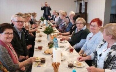 Świąteczne spotkanie Klubu Seniora „Złoty Wiek” w Łękach