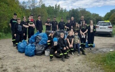 Akcja sprzątania świata w Bielanach