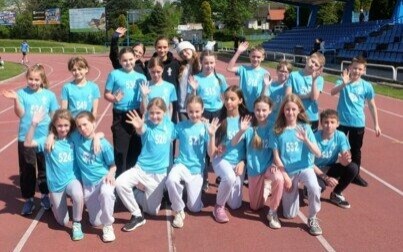 Ruszyły wiosenne Lekkoatletyczne Czwartki - Tempo Kęty z medalami