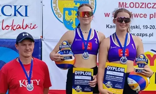 Dominika Pękala z UMKS-u Kęczanin zdobyła srebrny medal na Mistrzostwach Polski Młodziczek w piłce siatkowej!