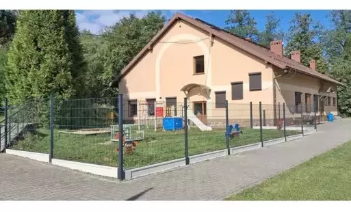 Bulowice: Plac zabaw z nowym ogrodzeniem